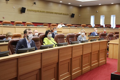 Депутатский штаб расширил круг обсуждаемых вопросов